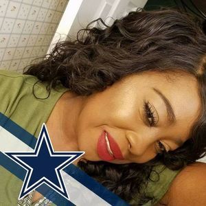 Meet your Posher, Debra